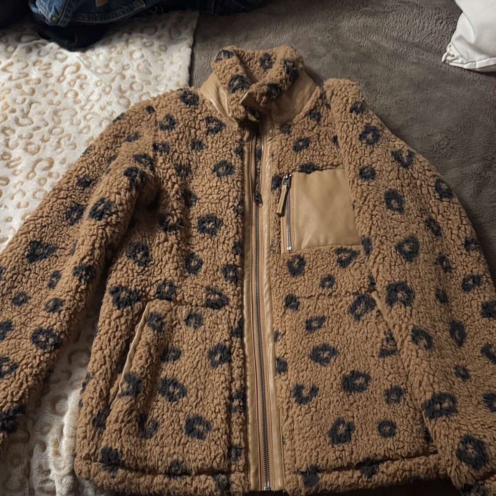 Abercrombie & Fitch Tan Fleece Jacket